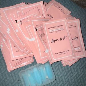 100x Lyon Lash Eye Patches pads Lint Free  Eyelash Extension - Lift Pad U15.5